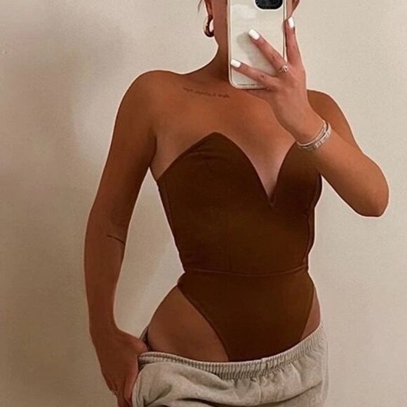 Tops - NEW! V Plunge Strapless Tank Bodysuit | BROWN